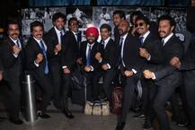 বিশ্বকাপ শুরুর আগেই লন্ডনে পাড়ি দিল টিম ‘৮৩’, নজর কাড়লেন রণবীর