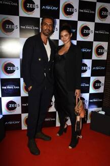 দেখুন, পার্টিতে কালো পোশাকে জুটিতে অর্জুন-গাব্রিয়েলা!