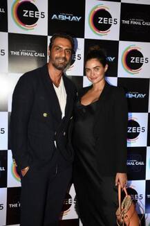 দেখুন, পার্টিতে কালো পোশাকে জুটিতে অর্জুন-গাব্রিয়েলা!