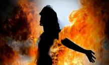 স্বামীকে ফাঁসাতে বান্ধবীকে খুন করে নিজের পোশাক পরিয়ে প্রেমিকের সঙ্গে পালালেন মহিলা, পরে গ্রেফতার