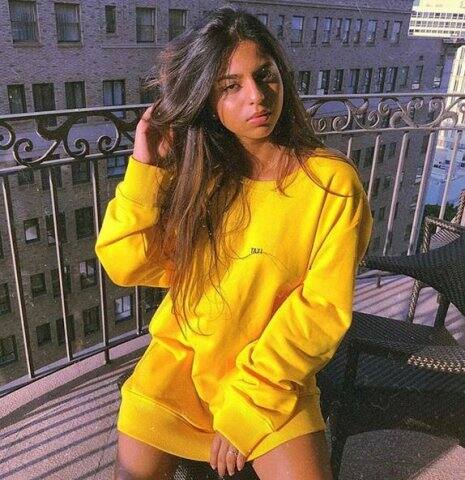 কিছুদিন আগে নিজের ফটোশ্যুট করিয়েছেন সুহানা। মনে করা হচ্ছে, এ সবই বলিউডে পা রাখার প্রস্তুতি। 