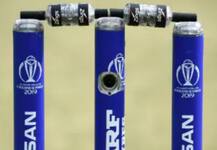 বিশ্বকাপের মাঝপথে বিতর্কিত এলইডি বেল বদলানো হবে না, জানিয়ে দিল আইসিসি