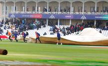 বৃষ্টিতে পণ্ড ভারত-নিউজিল্যান্ড ম্যাচ, নিরাশ সমর্থকরা