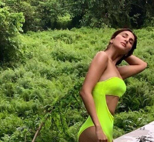 তবে বক্স অফিসে ছবিটি ভাল চলেনি।