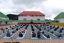প্রথমবার যৌথভাবে আন্তর্জাতিক যোগব্যায়াম দিবস পালন ভারতীয় ও চিনা সেনার