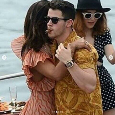 গত বছর ডিসেম্বরে রাজস্থানে বিয়ে করেছেন নিক-প্রিয়ঙ্কা।