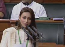 আজ লোকসভায় শপথ গ্রহণ করলেন বাংলার দুই সাংসদ মিমি চক্রবর্তী ও নুসরত জাহান