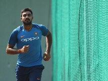 বিজয় শঙ্করকে বাদ দিও না, কাল ও তোমাদের ম্যাচ জেতাবে, কোহলি-শাস্ত্রীকে পিটারসেন