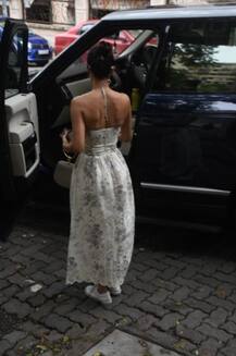 অর্জুনের সঙ্গে ছুটি কাটানো শেষ, বান্দ্রার সালোঁয় মালাইকা অরোরা