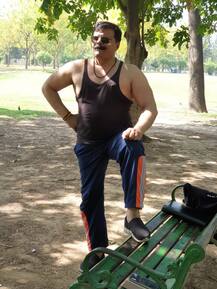 হাতে আগ্নেয়াস্ত্র নিয়ে অশ্লীল নাচ, বিতর্কে উত্তরাখণ্ডের বিজেপি বিধায়ক