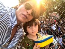 প্রিয় তারকাদের সঙ্গে তাদের ছোট্ট পুত্র-কন্যা, দেখে নিন ‘সেলেব কিডস’-দের অদেখা কিছু ছবি