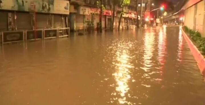 আজ সারাদিন মুম্বইয়ে বৃষ্টি চলবে বলে জানিয়েছে আবহাওয়া দফতর। ছবি সৌজন্যে এএনআই