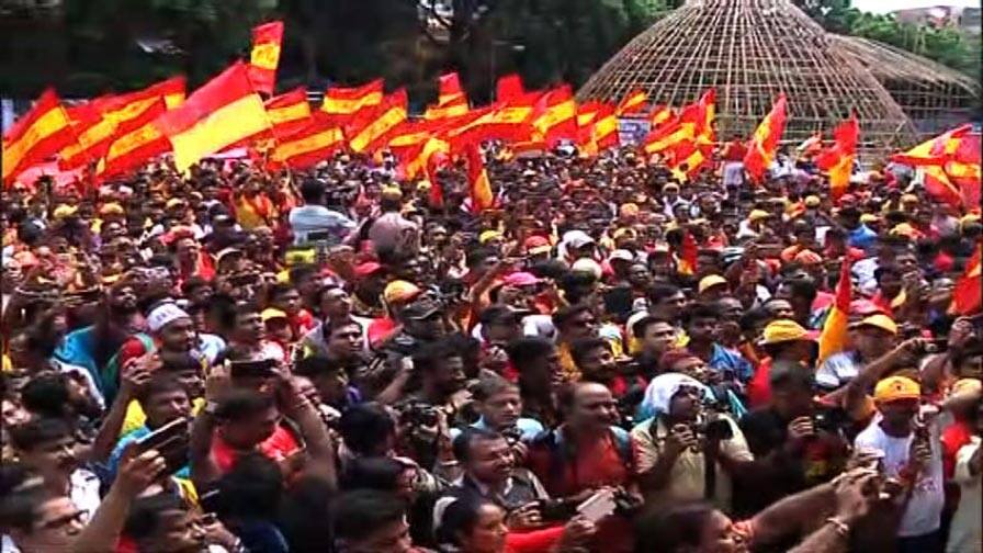 Mamata extends wishes to East Bengal club on its 100th anniversary ইস্টবেঙ্গলের শতবর্ষে শুভেচ্ছা মুখ্যমন্ত্রীর