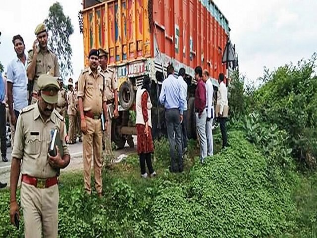 Unnao rape case, CBI sleuths question Sengar in Sitapur prison, victim critical উন্নাও: সীতাপুর জেলে সেঙ্গারকে দীর্ঘক্ষণ জেরা সিবিআই-এর, নির্যাতিতার নিউমোনিয়া, অবস্থা আশঙ্কাজনক