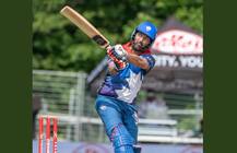 বিশাল বিশাল ছয়, ২২ বলে ৫১ রানের ইনিংস, দেখুন যুবরাজের বিধ্বংসী ব্যাটিং