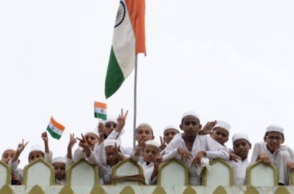 Celebrate I-Day with pomp, UP govt to madrasas ধূমধাম করে স্বাধীনতা দিবস পালন করতে হবে, মাদ্রাসাগুলিকে নির্দেশ উত্তরপ্রদেশ সরকারের
