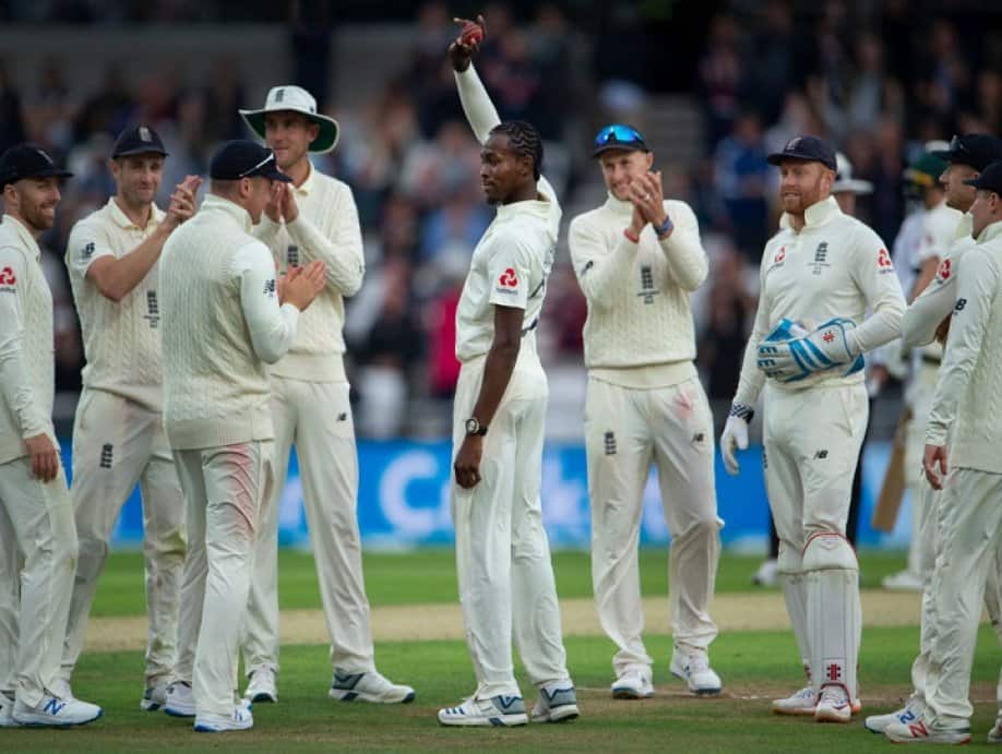 archer 6 wickets gives england advantage in third ashes test লিডসে বোলারদের দাপট, দেখুন-প্রথম দিনে বিধ্বংসী বোলিং আর্চারের