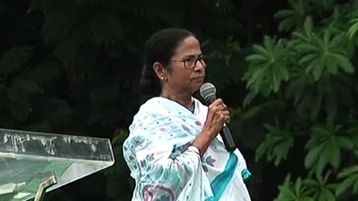 TMC is the only party with clean image, never afraid of anyone: Mamata তৃণমূলই একমাত্র স্বচ্ছ দল, সেজন্য কাউকে ভয় পায় না: মমতা