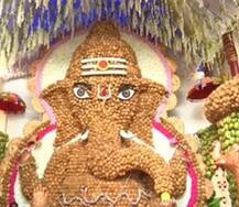 দেশজুড়ে চলছে গণেশ পুজো, দেখুন ছবি