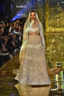 আবু জানি-সন্দীপ খোসলার হয়ে মার্জার সরণিতে দীপিকা