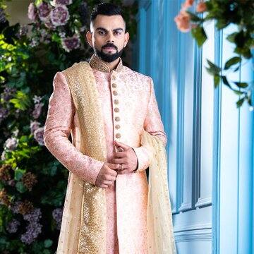ওয়েস্ট ইন্ডিজ সফর সেরে দেশে ফিরেই বিজ্ঞাপনের শ্যুটিংয়ে ব্যস্ত বিরাট কোহলি। ট্র্যাডিশনাল লুকে আকর্ষণীয় ভারতের জাতীয় দলের অধিনায়ক। নিজেই সেই সমস্ত ছবি টুইট করেন বিরাট।