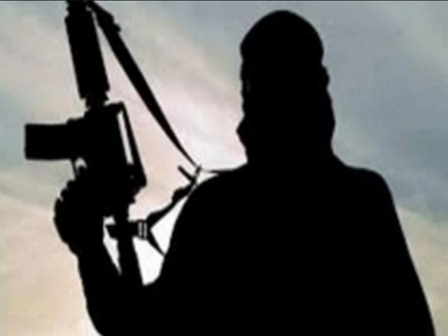 2 terrorists killed during gunbattle in Jammu and Kashmir's Kulgam কাশ্মীরে ফের নিরাপত্তা বাহিনীর সঙ্গে গুলির লড়াই, খতম ২ হিজবুল জঙ্গি