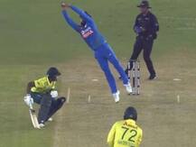 দেখুন: জাডেজার দুরন্ত রিফ্লেক্স ক্যাচ, হতবাক ডুসেন