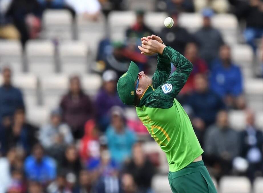 David Miller equals Shoaib Malik's World Record for most T20I catches as fielder আন্তর্জাতিক টি-২০ ম্যাচে সবচেয়ে বেশি ক্যাচ, শোয়েব মালিকের রেকর্ড স্পর্শ করলেন ডেভিড মিলার