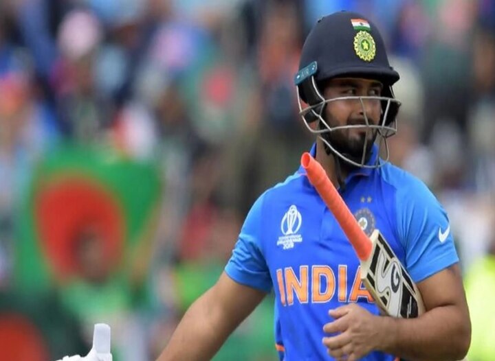 Laxman feels Pant should come sown the order after repeated failures at number 4 spot ইনিংসের শুরুতে পন্থের শট নির্বাচন ঠিক হচ্ছে না, ৫ বা ৬ নম্বরে ব্যাট করতে নামা উচিত, বলছেন লক্ষ্মণ