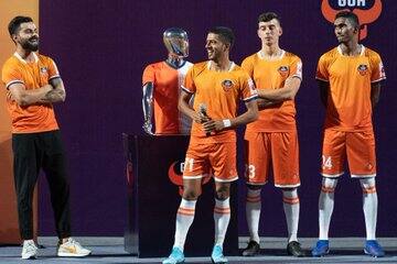 নতুন জার্সি কেরলের খেলাধুলোর স্পিরিটের সঙ্গে নতুন জার্সি সামঞ্জস্যপূর্ণ বলে জানালেন বিরাট।