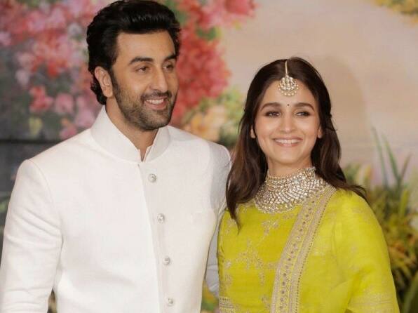 স্বাধীনতা-পূর্ববর্তী পিরিয়ড ড্রামা ‘শামশেরা’-তে ডাকাতের ভূমিকায় অভিনয় করতে দেখা যাবে রণবীরকে