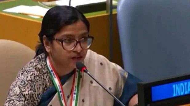 Twitteratis all praise for Vidisha Maitra who gave stinging response to Imran Khan at UN রাষ্ট্রপুঞ্জে পাকিস্তানকে তুলোধনা, আলোচনার কেন্দ্রে বঙ্গতনয়া বিদিশা মৈত্র, প্রশংসায় পঞ্চমুখ নেটিজেনরা