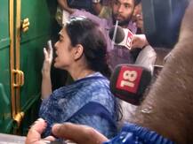 লালু পরিবারের ঝগড়া প্রকাশ্যে, মাঝরাতে দরজা ঠেললেন তেজপ্রতাপের স্ত্রী, খুলল না