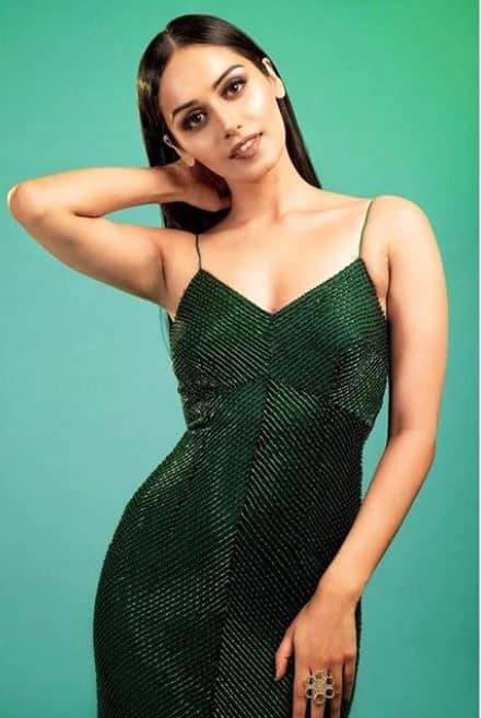 সোশ্যাল মিডিয়ায় তিনি শেয়ার করেছেন নিজের ছবি।