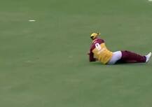 দেখুন: মাঠেই খুলে গেল প্যান্ট, তবু দুরন্ত ফিল্ডিংয়ে প্রতিপক্ষ ব্যাটসম্যানকে রান আউট মার্নাস লাবুশানের