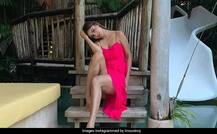 ৩৪-এ পড়লেন মৌনী রায়, ছুটি কাটাচ্ছেন থাইল্যান্ডে, দেখুন ছবি