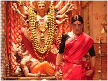 শাড়ি পরে অক্ষয়, আসছে আগামী ছবি লক্ষ্মী বম্ব