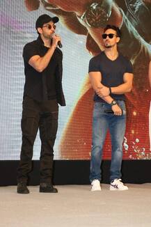 ওয়ার সুপারহিট, ছবির সাকসেস মিটে হৃতিক-টাইগার