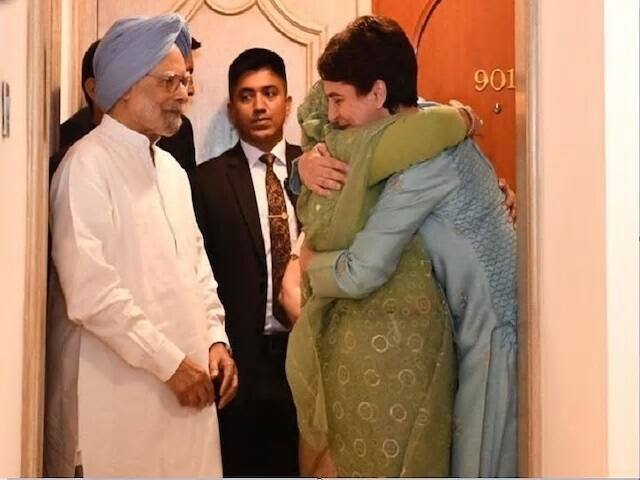 ‘শেখ হাসিনাজির আলিঙ্গন পেলাম, বহুদিনের পাওনা, উচ্ছ্বসিত প্রিয়ঙ্কার ট্যুইট