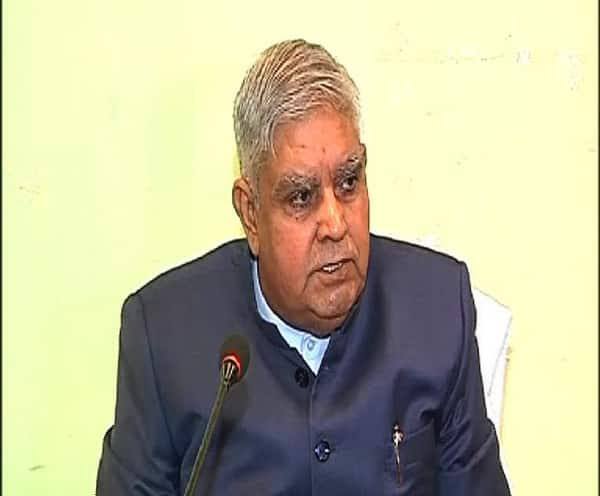 কার্নিভালে অপমানিত হয়েছি তবে সাংবিধানিক দায়িত্ব পালন করব, বললেন রাজ্যপাল