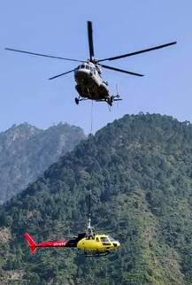 ছবিতে দেখুন: কীভাবে কেদারনাথের কাছে ভেঙে পড়া হেলিকপ্টারকে উদ্ধার করল বায়ুসেনা চপার