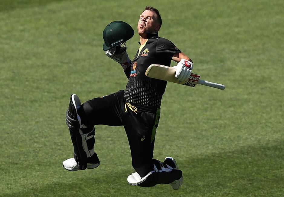 জন্মদিনে ওয়ার্নারের প্রথম টি-২০ শতরান, ১৩৪ রানে হার শ্রীলঙ্কার Warner Smashes Maiden T20I Ton জন্মদিনে ওয়ার্নারের প্রথম টি-২০ শতরান, ১৩৪ রানে হার শ্রীলঙ্কার