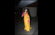 দেখুন, দীপাবলির পার্টিতে নজর কাড়লেন কৃতী, তাপসী, সারা, শাহিদ কপূররা