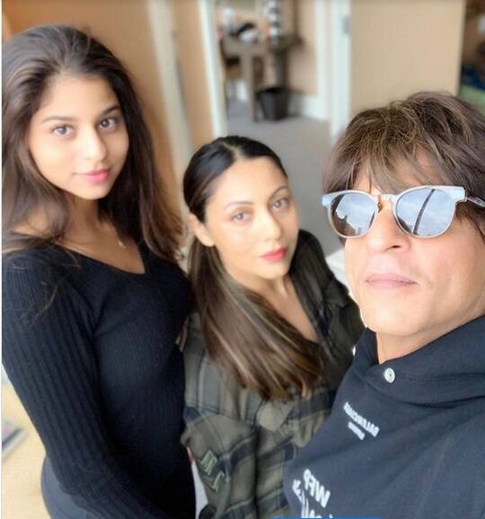 shah-rukh-khan-choose-gifts-for-doughter-suhana-boyfriend মেয়ের কোনও বয়ফ্রেন্ড থাকুক চান না, কিন্তু তাঁদের জন্য উপহারও পছন্দ করে দিতে হয়, জানালেন 'সাবধানী' বাবা শাহরুখ