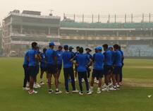 দেখুন, ধোনি-বিরাটকে টপকে দু’টি নতুন রেকর্ড গড়লেন রোহিত