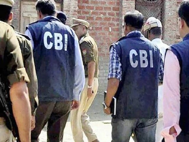CBI raids 169 Locations In Connection With 35 Bank Fraud Cases Worth Rs 7,000 Cr ৩৫টি ব্যাঙ্কে ৭ হাজার কোটি টাকা প্রতারণা মামলায় দেশের ১৬৯ জায়গায় একযোগে তল্লাশি সিবিআইয়ের