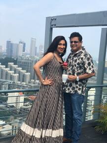 ছবিতে দেখুন, সিঙ্গাপুরে পরিবারের সঙ্গে জন্মদিন পালনে ব্যস্ত ঋতুপর্ণা, শুভেচ্ছা প্রসেনজিতের