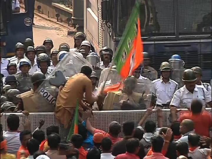 বিজেপির যুব মোর্চার কলকাতা পুরসভা অভিযান ঘিরে ধুন্ধুমার ধর্মতলা চত্বরে।