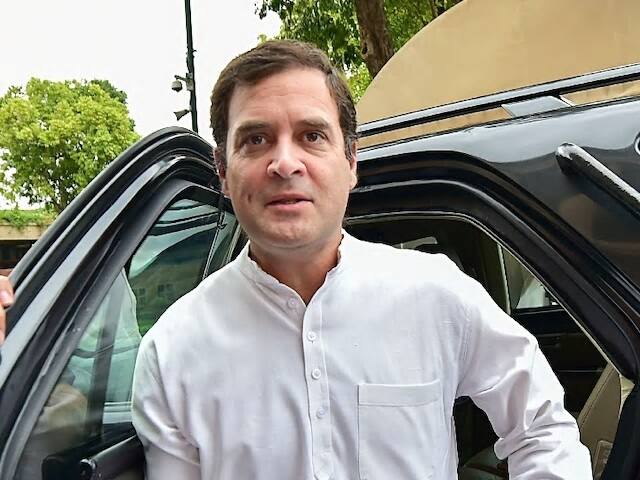 Rahul Gandhi's apology accepted, SC calls his 'chowkidar chor hai' remark 'unfortunate' ‘চৌকিদার চোর হ্যায়’ মন্তব্য: রাফাল মামলায় রাহুলের ক্ষমাপ্রার্থনা মঞ্জুর, ভবিষ্যতে ‘আরও সতর্ক’ থাকতে বলল সুপ্রিম কোর্ট