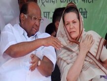 মহারাষ্ট্র: সরকার গঠন নিয়ে আজ বিকালে পওয়ার-সনিয়া বৈঠক, কাল কথা বলবেন কং-এনসিপি নেতারা